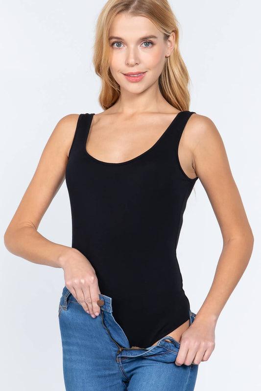 FITTED SLEEVELESS SCOOP NECK BODYSUIT